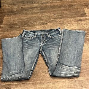 Cowgirl tuff jeans